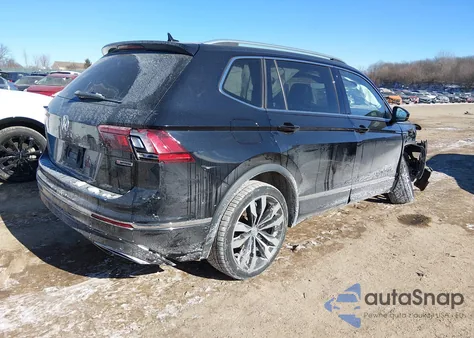 2020 Volkswagen Tiguan 2.0T Sel Premium R-Line z USA, uszkodzony, nr VIN 3VV4B7AX4LM121262